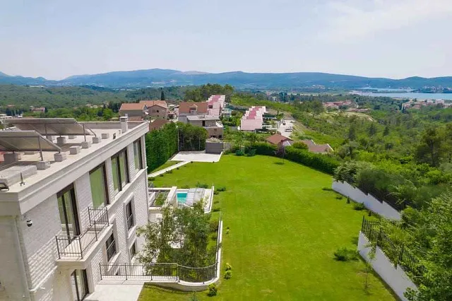 Unique Villa in Tivat — photo 5
